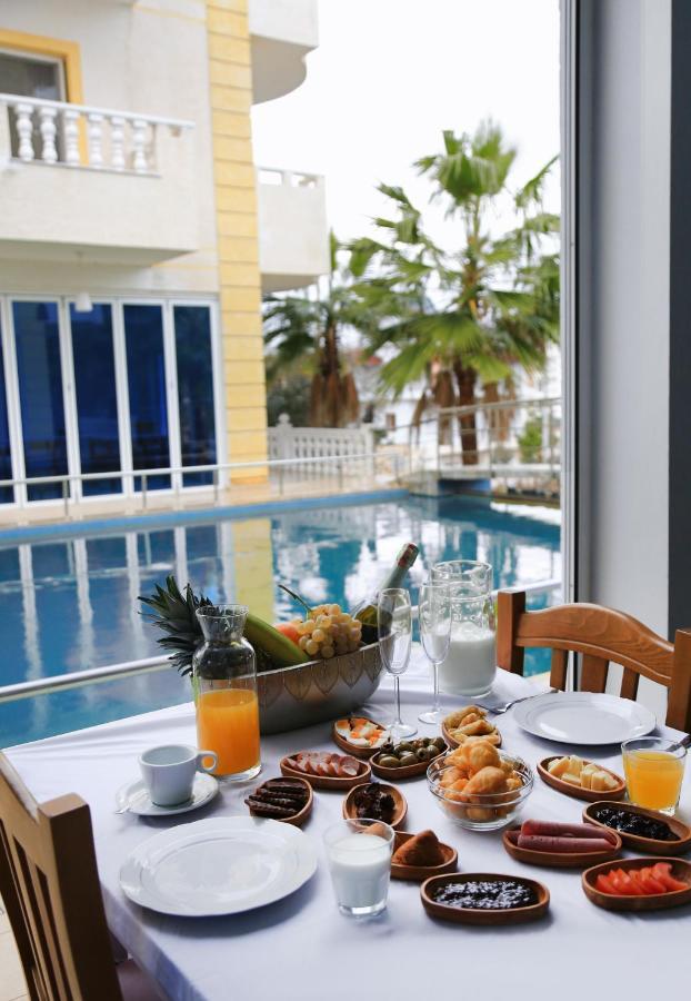 Relax Hotel Ksamil Dış mekan fotoğraf